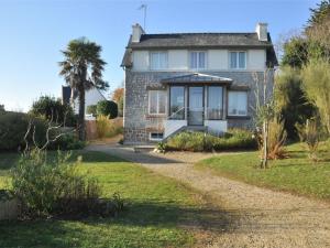 Belle maison 3*, jardin, WIFI à 600m de la plage à Trégastel - Calme et confort assuré - FR-1-368-137