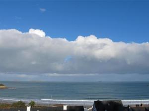 Appartements Appartement renove avec vue mer, proche plage, parking prive - FR-1-368-162 : Appartement (2 Adultes)