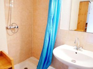 Appartement à 200m de la Plage de Légenèse à Carnac - 2 pièces, 4 pers, terrasse jardin, parking inclus - FR-1-477-143