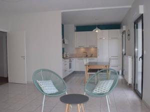 Appartements Appartement 3* renove avec terrasse et parking, au centre de Perros-Guirec, 5 personnes - FR-1-368-166 : photos des chambres