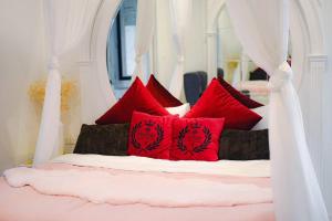 Exquisite Pool Villa K - Pattaya 6BD Pool Villa