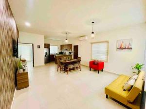 CASA LUNA , para 6 personas