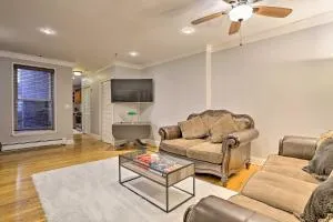 Hoboken Condo Walk to Public Transit! - هوبوكين