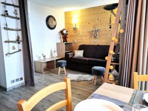 Appartements Residence Sapiniere - Studio pour 4 Personnes 294 : photos des chambres