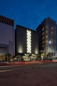 Hotel Sifat International - Utrān