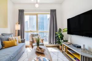 The Smart Concierge - Royal Oceanic