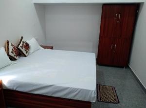 Planet home stay