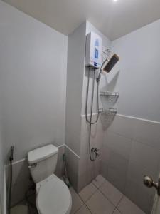 Macks Awesome Place 204 NetflixFastWifi