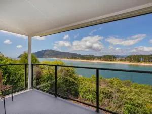 Pohutukawa on Paku - Tairua Holiday Home - 泰鲁阿
