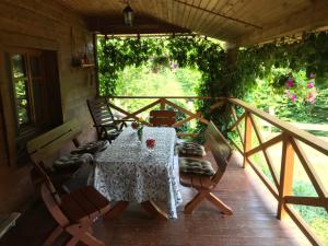 Leśniczówka domek balia sauna jeziorka w lesie na wyłączność