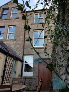 Woolly Hill House - Beautiful Townhouse in the Heart of Wooler