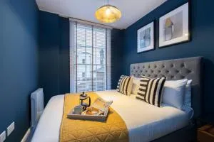 Elliot Oliver - Luxury 2 Bedroom Regency Apartment With Parking & EV Charger - 安多弗斯福德