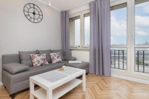Dworzec PKP Gdynia Centrum Apartament Morska by Renters