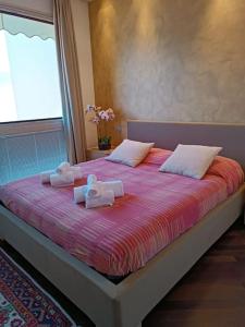 Patty ZU Lakeside apartment