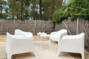 Villas Les Amourettes - 2 min a pied Plage - Velo -Jardin : photos des chambres