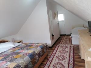 Standard Triple Room room in Motorom