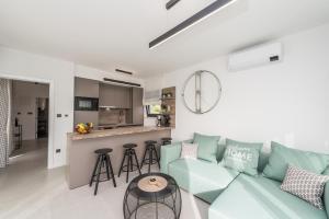 Luxury Villas Joy 