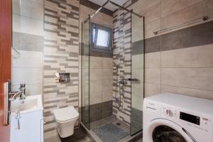 Georgia seaview apartment B2