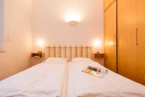 Villa Artemis, 02 Athos