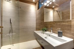 Frida Luxury Apartment by Mamo Florence