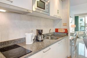 Dfm Happy Days F - Funchal