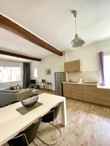 Appartements Arles Forum - Les Penitents Bleus : photos des chambres