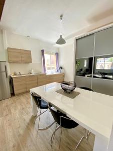 Appartements Arles Forum - Les Penitents Bleus : photos des chambres