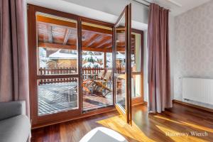 Suite with Terrace room in RentPlanet - Śpiący Rycerz