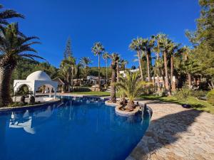 Hideaway Ibiza Villa Hilltop Estate Can Arte 6 Bedrooms I Santa Eulalia - 4hvězdičkové hotely ve městě Santa Eularia des Riu
