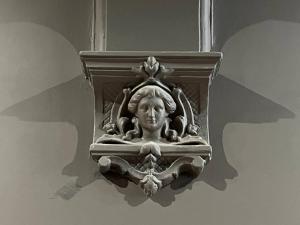 University Duplex • Sleeps 6