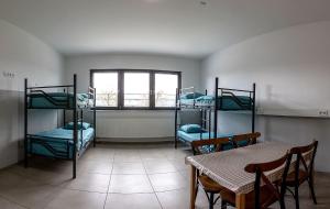 BOARDINGHOUSE KAYSER Günstige Monteursunterkunft, Monteurwohnung in Hanau bei Frankfurt am Main und Aschaffenburg, KOSTENFREIE PARKPLÄTZE!