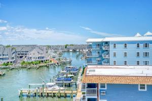 Bahia Vista I 508 condo