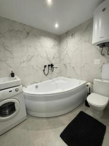 пр. Металургів 19