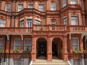 15 & 19 Sloane Gardens, Chelsea, London SW1W 8EB, England.