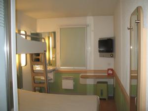 Hotels ibis Budget Gennevilliers Asnieres : photos des chambres