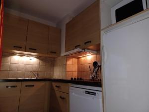 Appartements Appartement a Brides les Bains - 6 pers, 3 pieces, 56 m², balcon ouest, parking, WIFI - FR-1-512-264 : photos des chambres