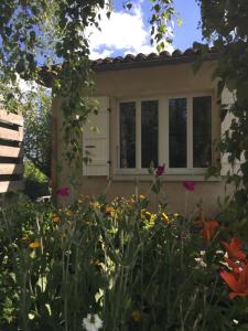 Appartements Le Gite du Petit Renard: A Tranquil Gite with pool : photos des chambres