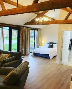 Tilly’s stable - Bugbrooke