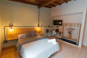 Apartamento en Laureles barrio turístico de Medellín NID205 By Roots Rentals