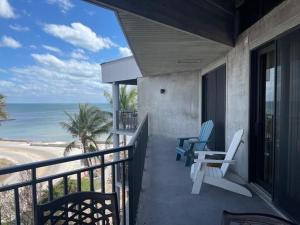 Frost Free in Cayo Hueso