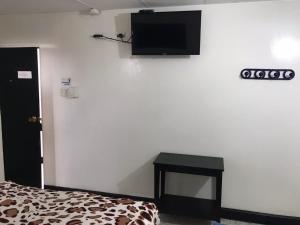 HOTEL LOS GUADUALES