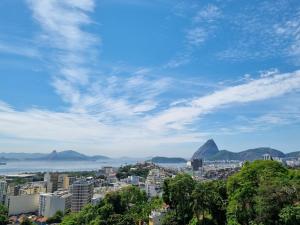 Santa Teresa Luxury Flat. Sugar-Loaf Amazing View