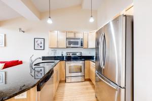 Town of Dewey Beach -- The Opal #306S