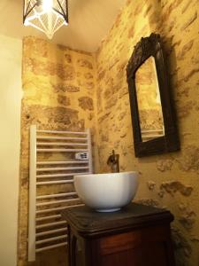 Les Appartements de Bacchus SARLAT-LA-CANEDA : photos des chambres