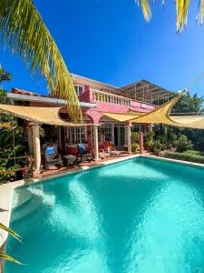 Nuestro Castillo, Playa San Blas, La Libertad, El Salvador - Hacienda El Banco