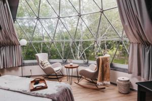 FlowEdge Riverside Getaway