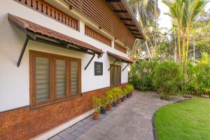 StayVista at Anjali with Complimentary Breakfast & Terrace Access - Big Villa