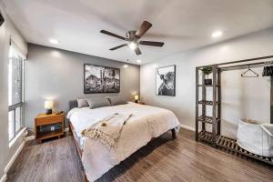 Walk to Old Town Scottsdale