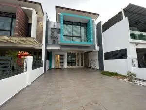 16pax Seri Austin 4bedroom 4bath nearby toppen aeon tebrau - Selong Village