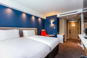 Hotels Holiday Inn Express - Marne-la-Vallee Val d'Europe, an IHG Hotel : photos des chambres